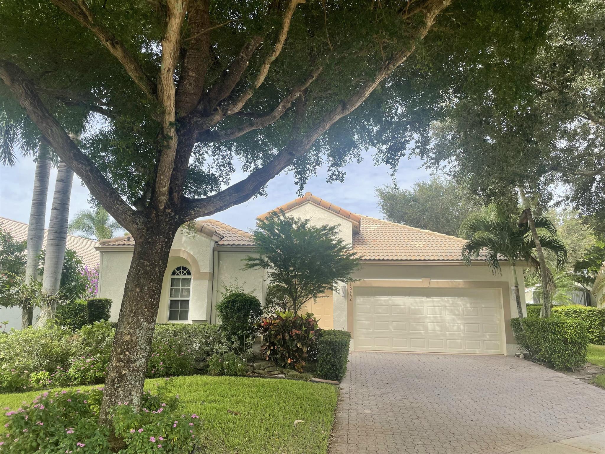 10452 Gold Leaf Drive