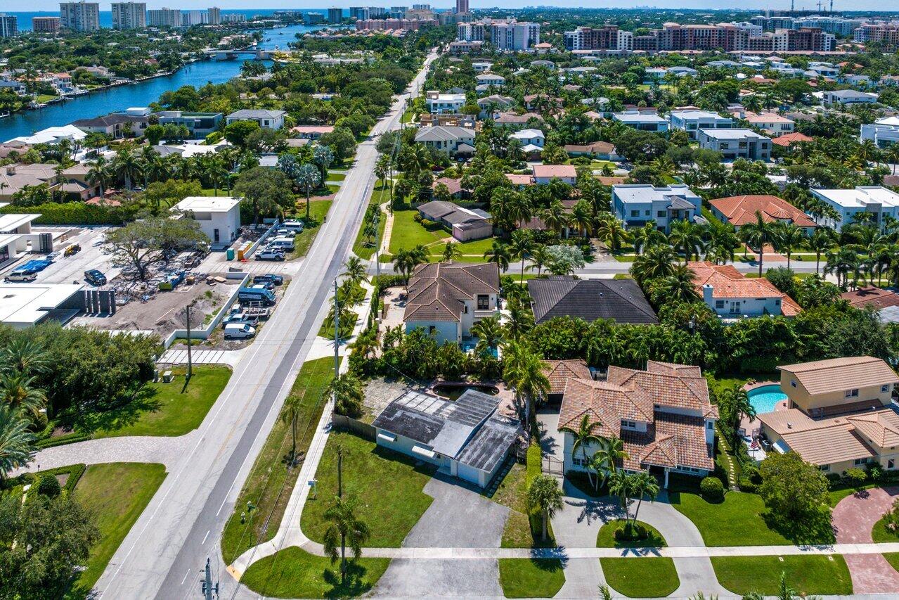 498 NE 6th Street, Boca Raton