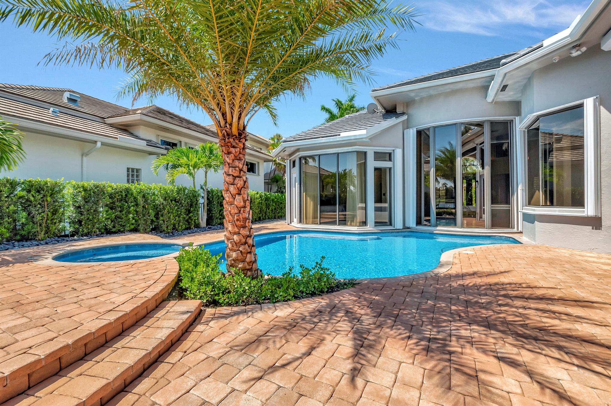 3871 Landings Drive