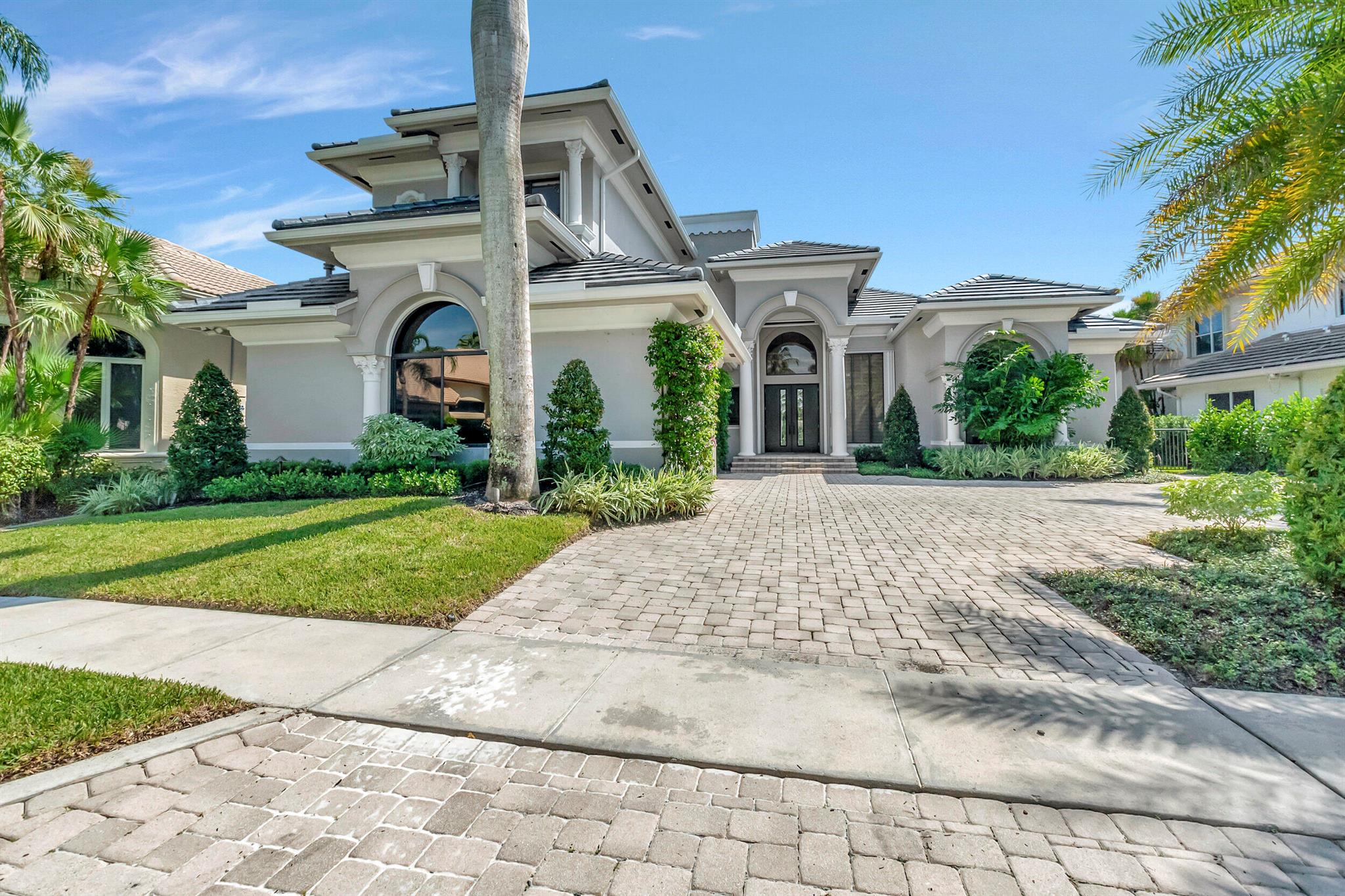 3871 Landings Drive