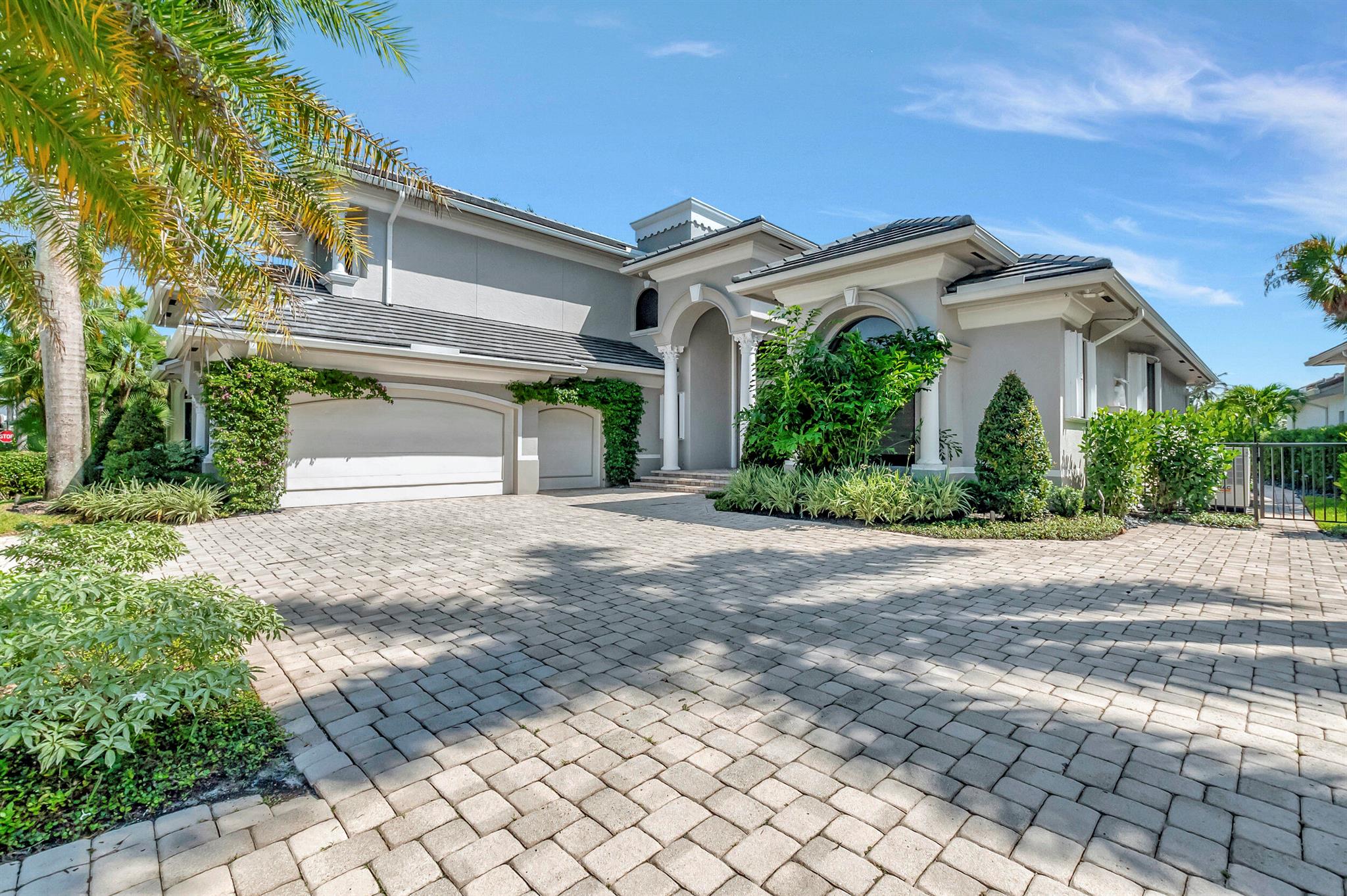 3871 Landings Drive