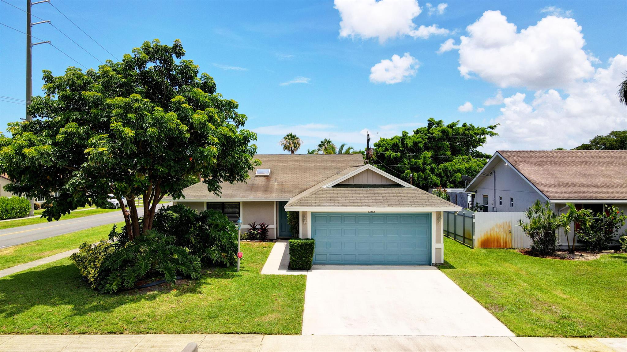 800 SW 1st Court
