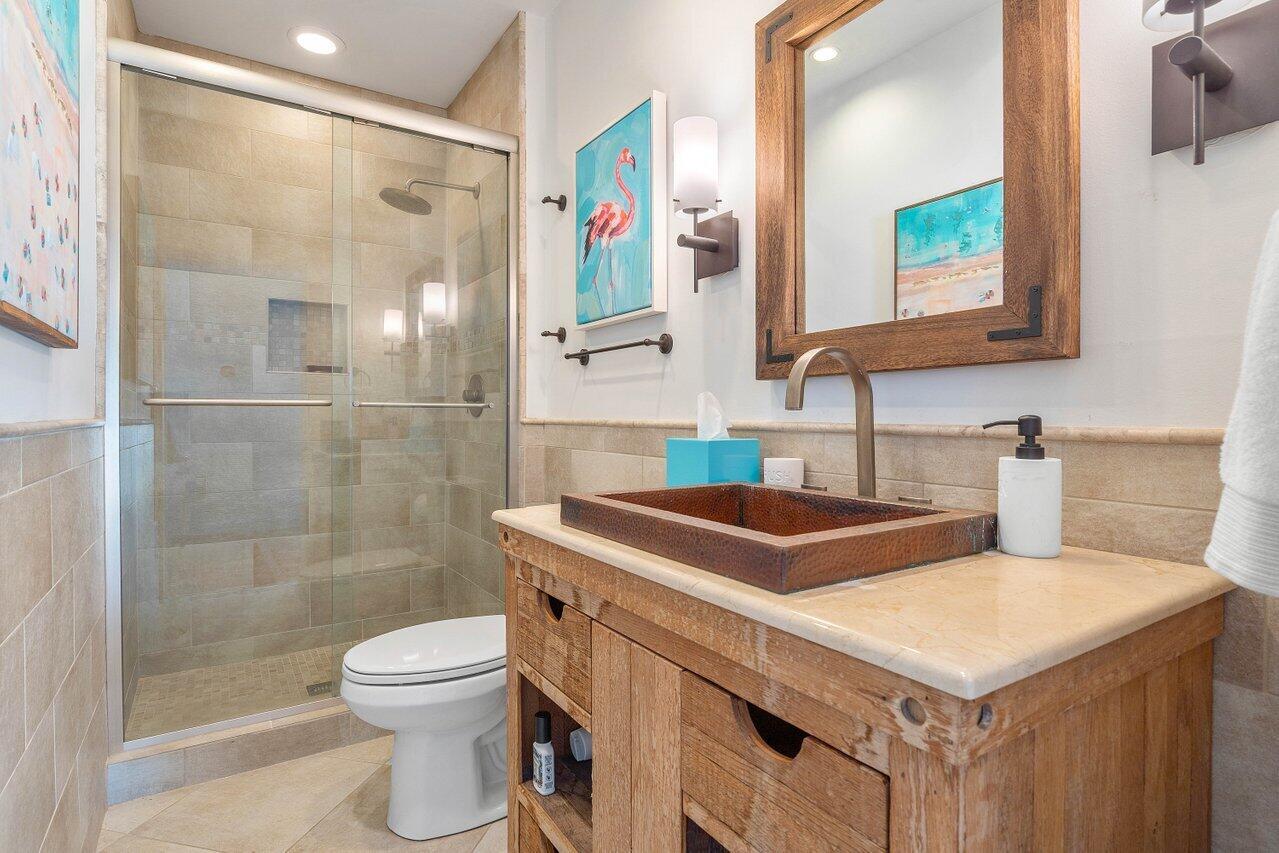 815 Palm Trail Unit: 1