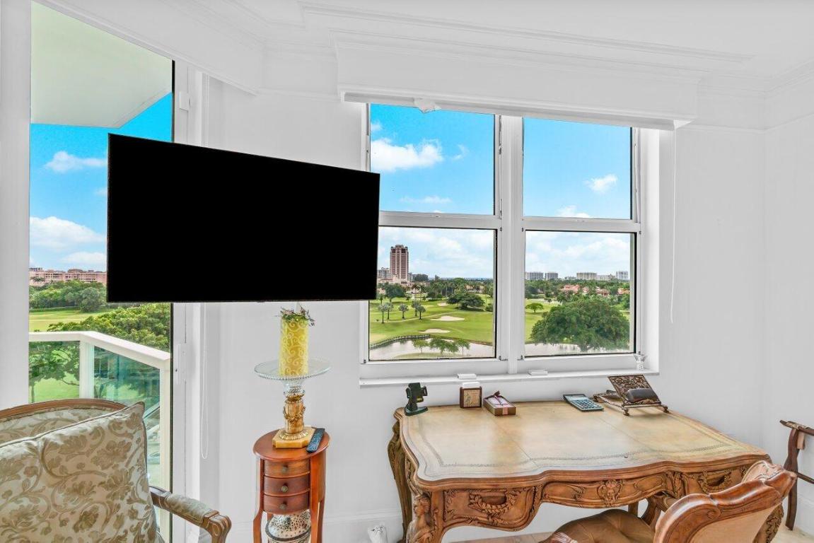 500 SE Mizner Boulevard A705, Boca Raton Unit: A705