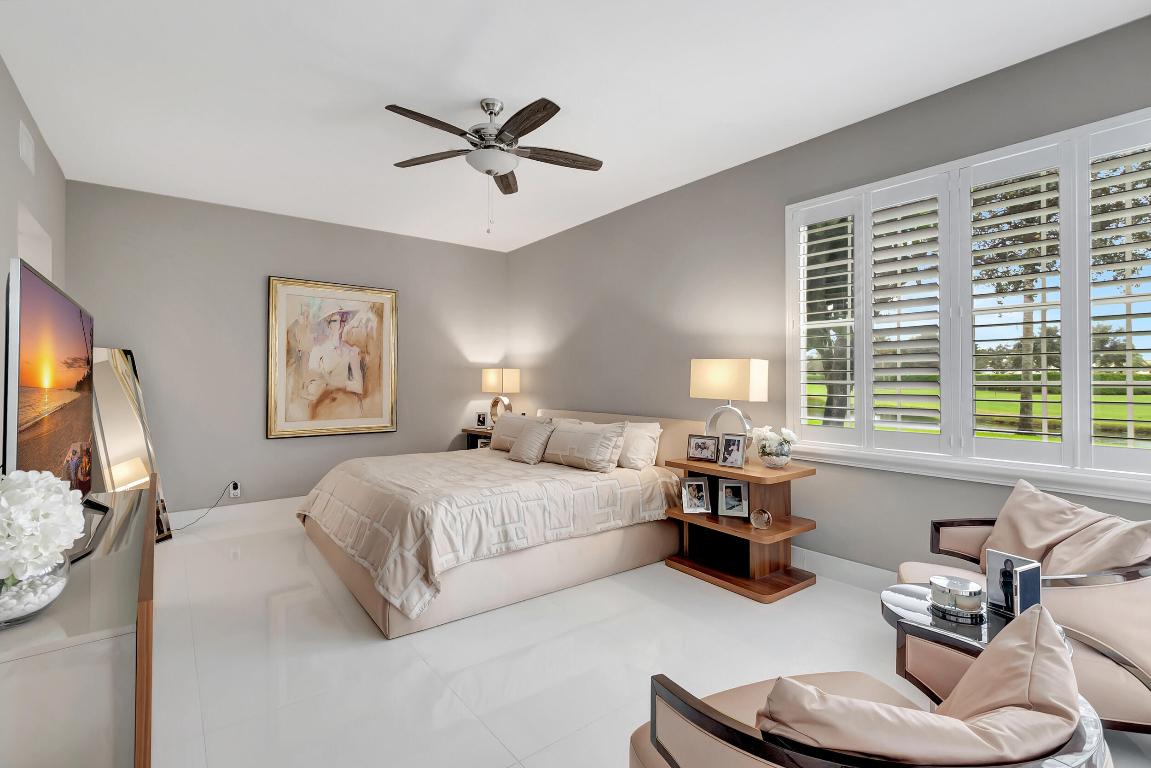 5136 Lake Catalina Drive Unit: C