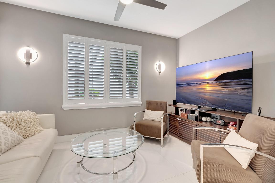 5136 Lake Catalina Drive Unit: C