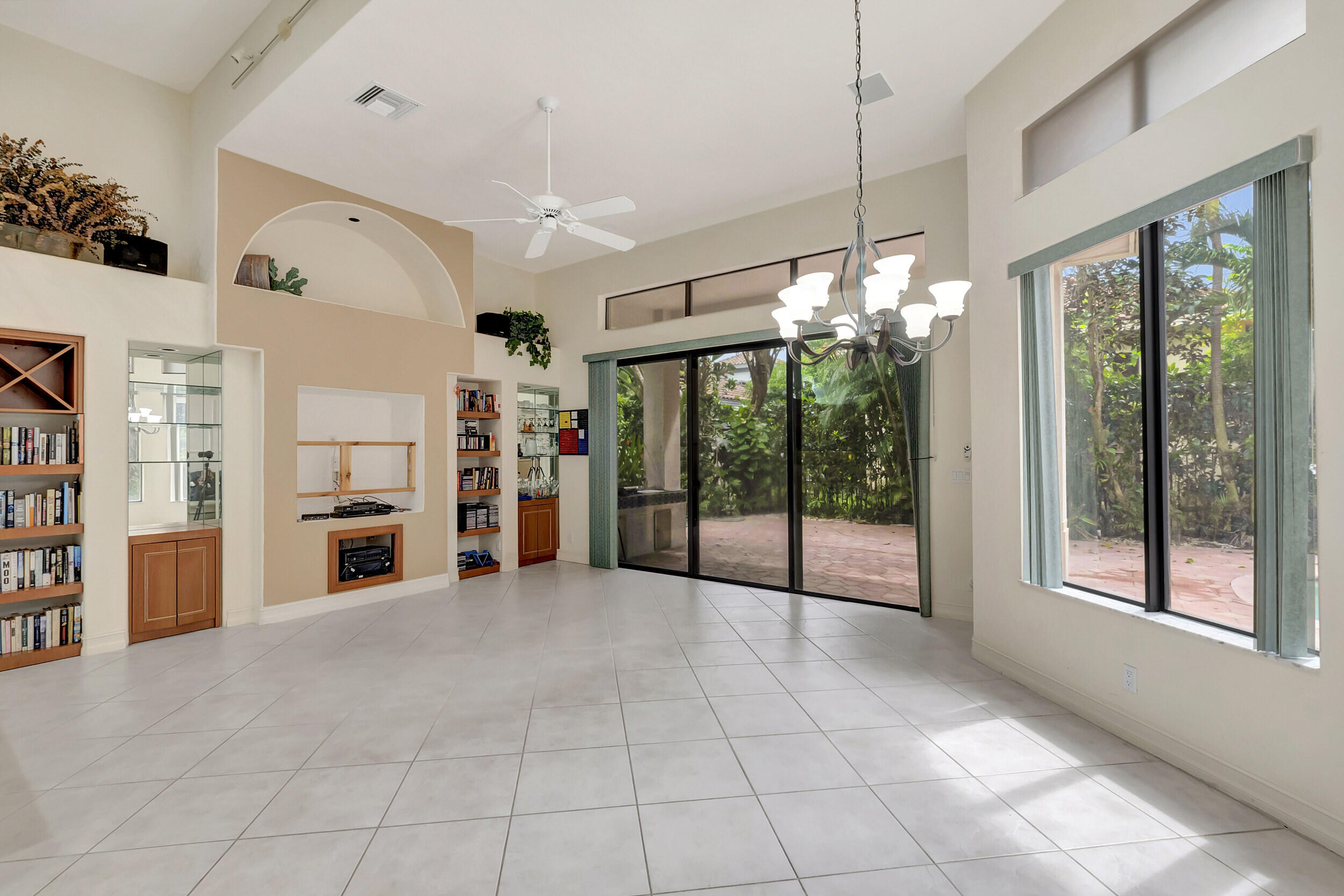 7102 Via Mediterrania, Boca Raton