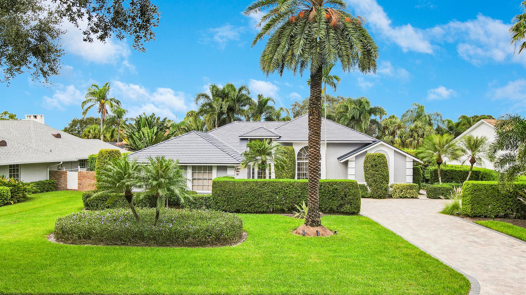 196 SE Turtle Creek Drive