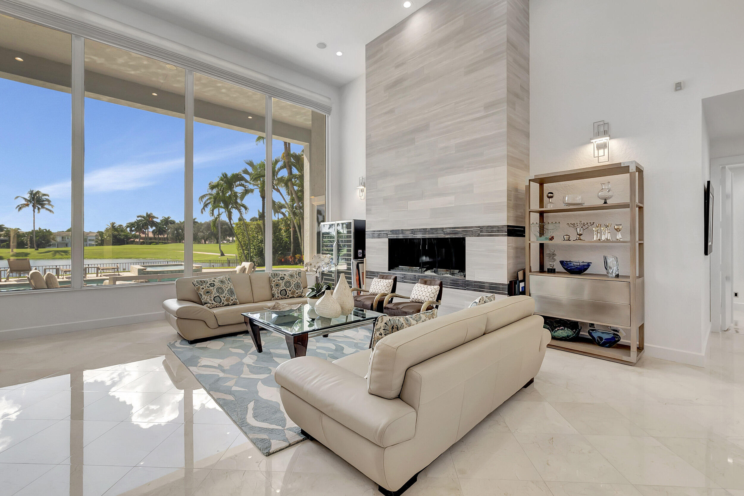 6828 Queenferry Circle, Boca Raton