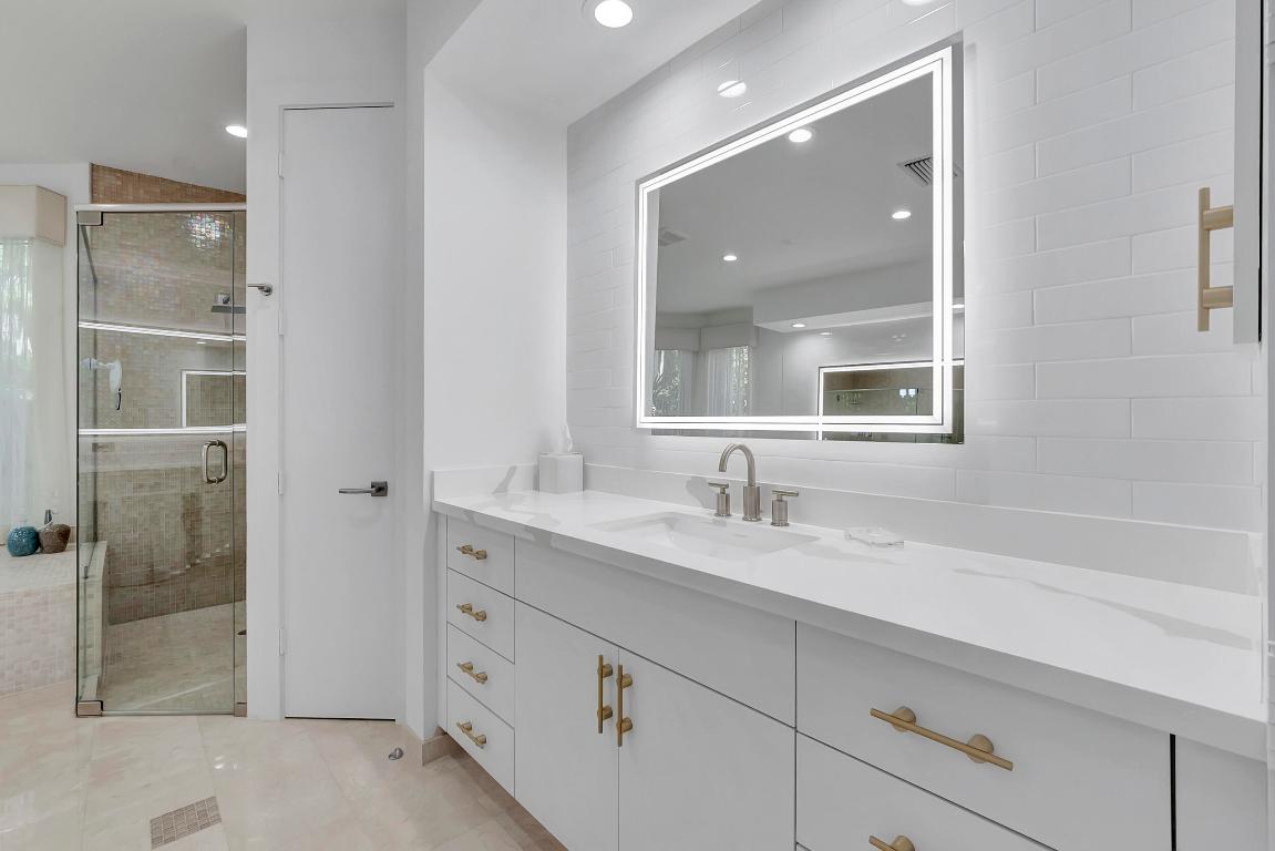 6828 Queenferry Circle, Boca Raton