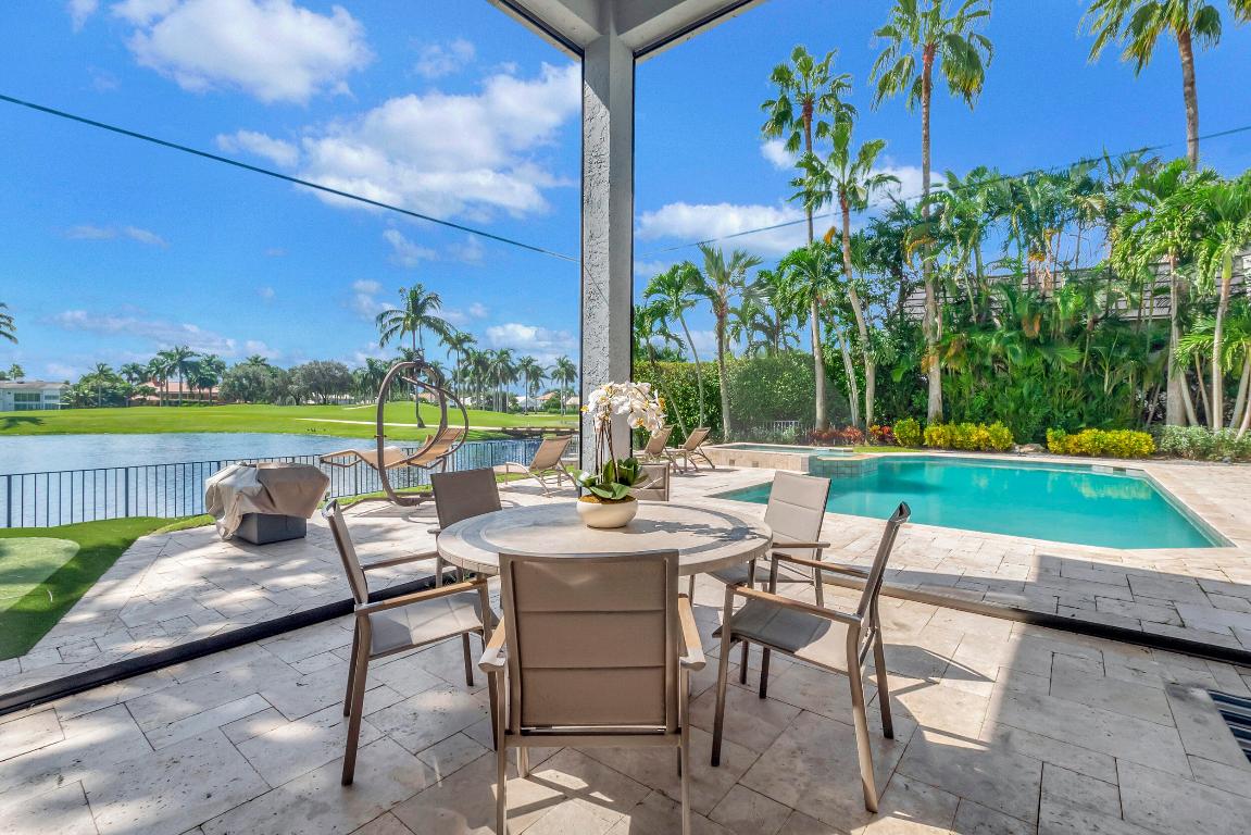 6828 Queenferry Circle, Boca Raton
