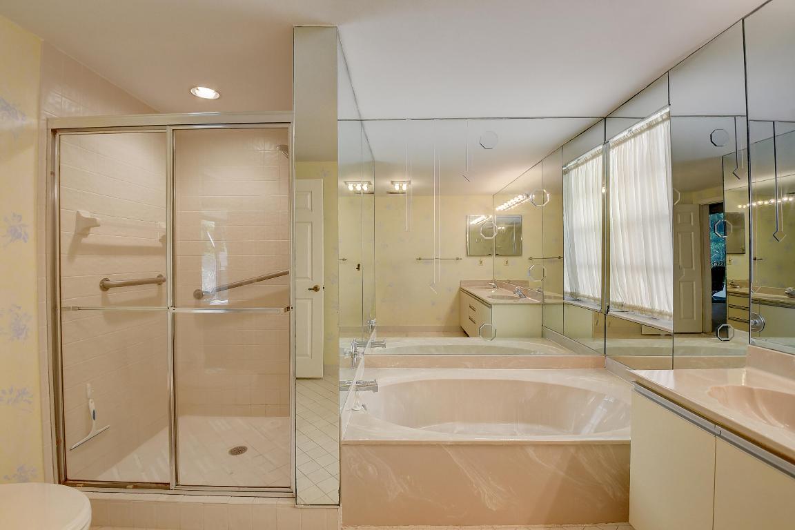 7593 Cinebar Drive, Boca Raton