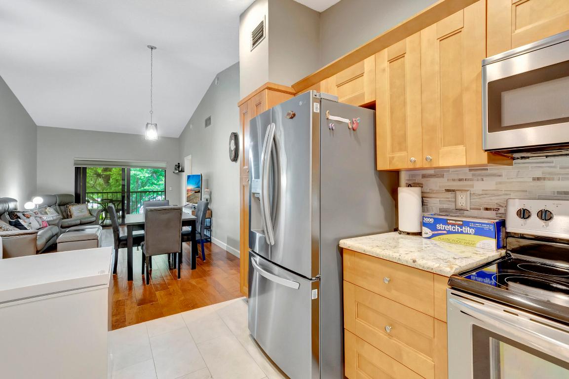 301 Olivewood Place 0228, Boca Raton Unit: 0228