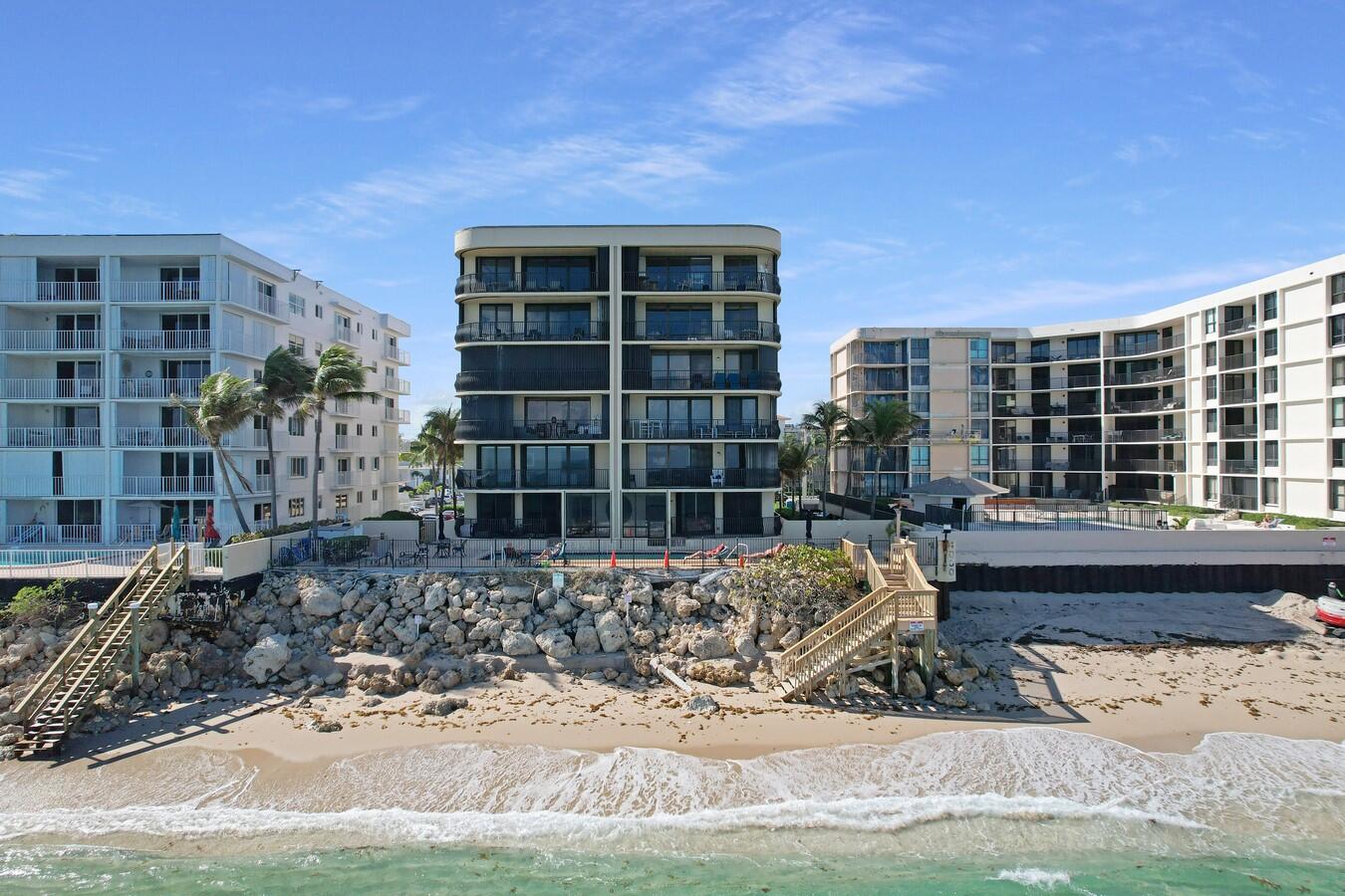 4000 S Ocean Boulevard 303, South Palm Beach Unit: 303
