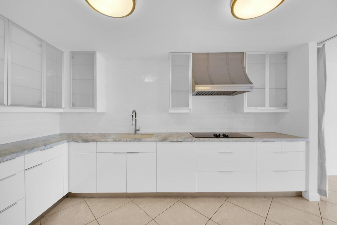 4000 S Ocean Boulevard 303, South Palm Beach Unit: 303