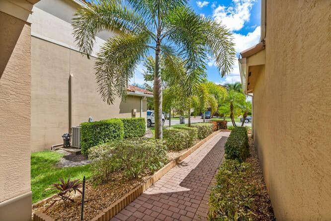 8133 Kendria Cove Terrace