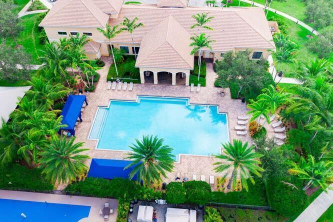8133 Kendria Cove Terrace