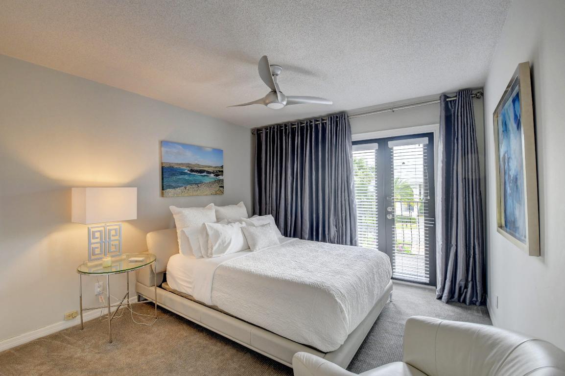 17064 Castlebay Court, Boca Raton