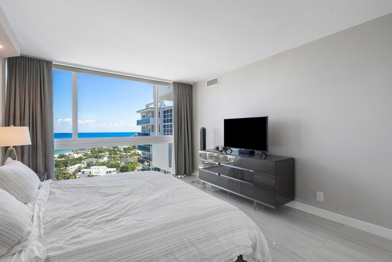 2715 N Ocean Boulevard Unit: 18d