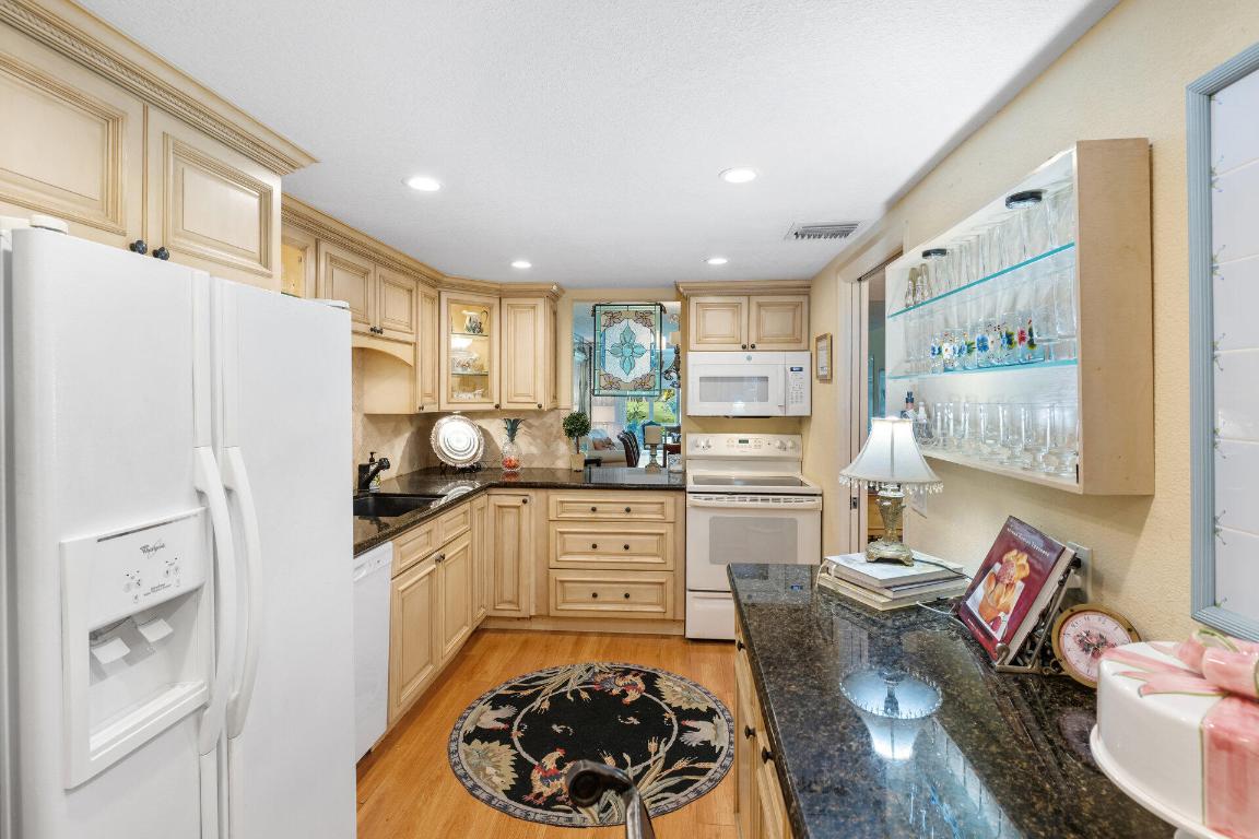 901 W Cypress Lane 101, Pompano Beach Unit: 101