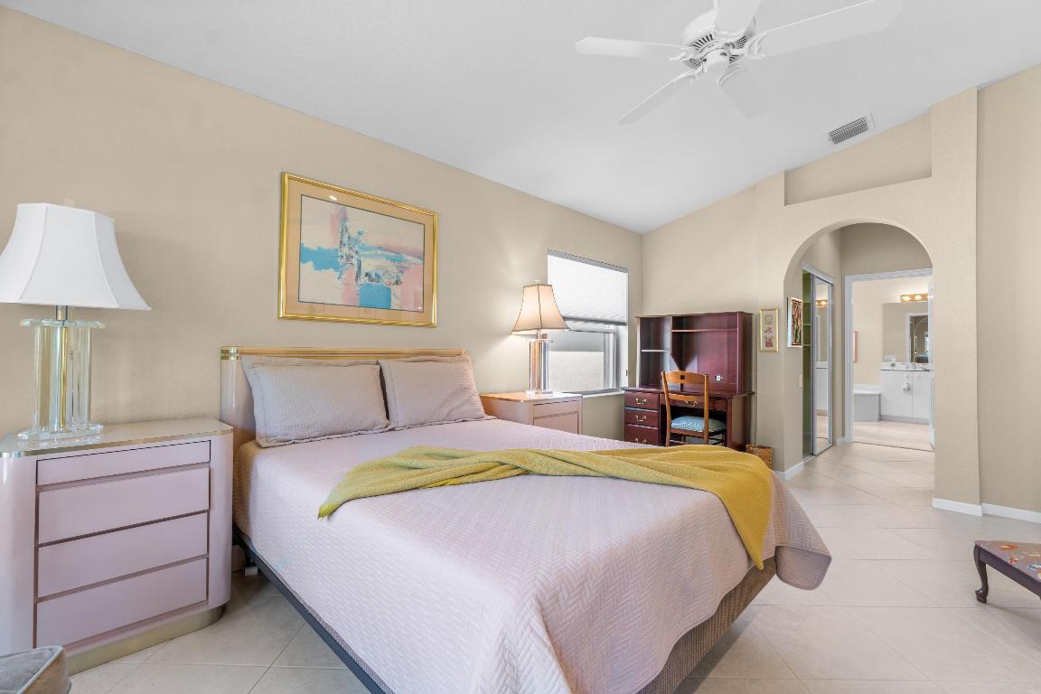 5317 Grey Birch Lane, Boynton Beach