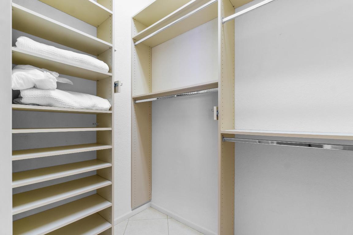 5317 Grey Birch Lane, Boynton Beach