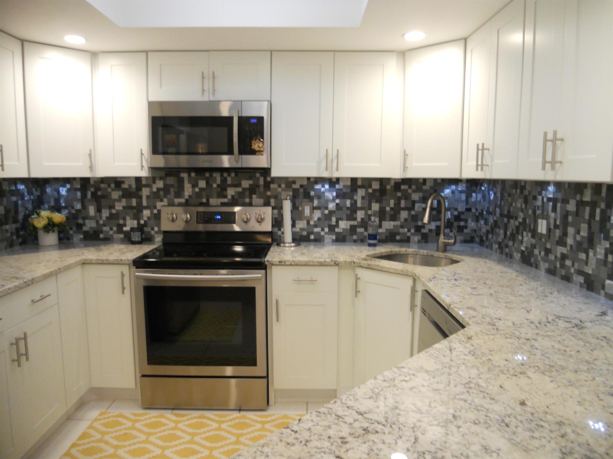 6544 Chasewood Drive Unit: D