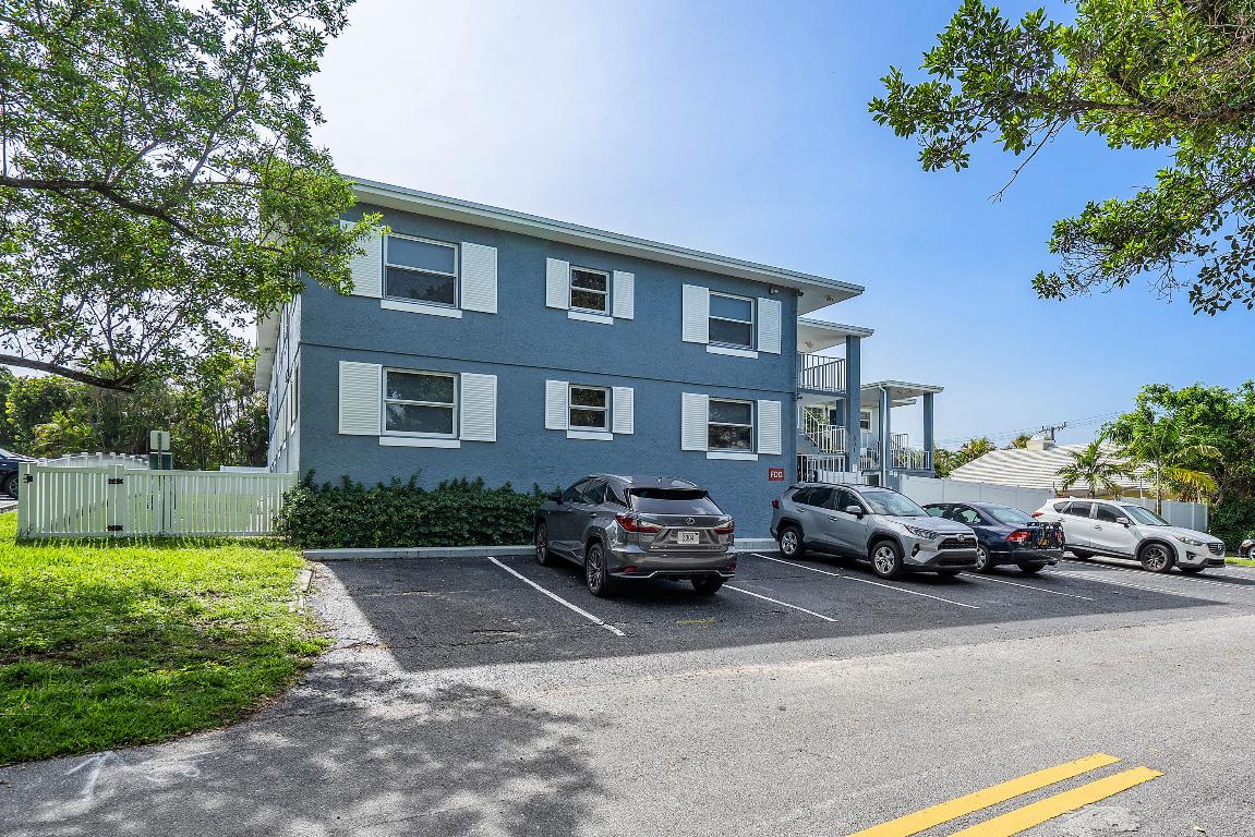 801 Andrews Avenue 5, Delray Beach Unit: 5