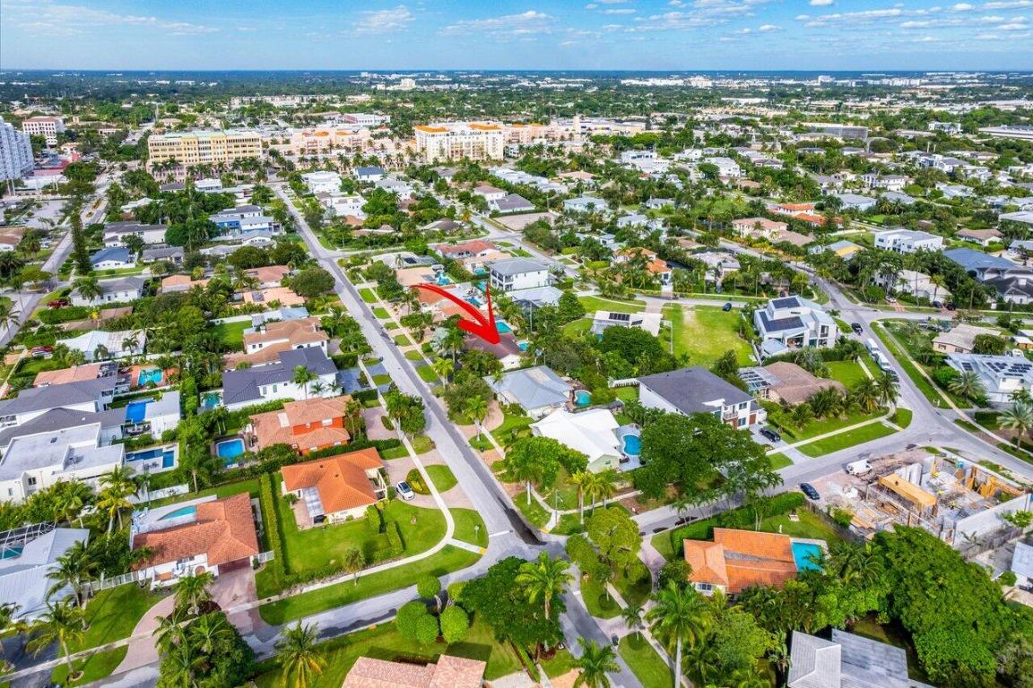 365 NE 3rd Street, Boca Raton