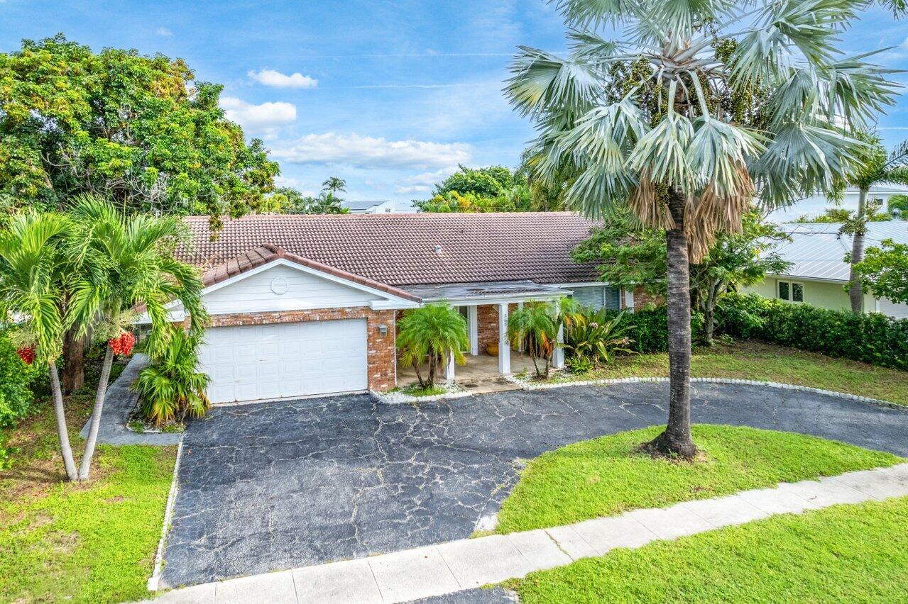 365 NE 3rd Street, Boca Raton