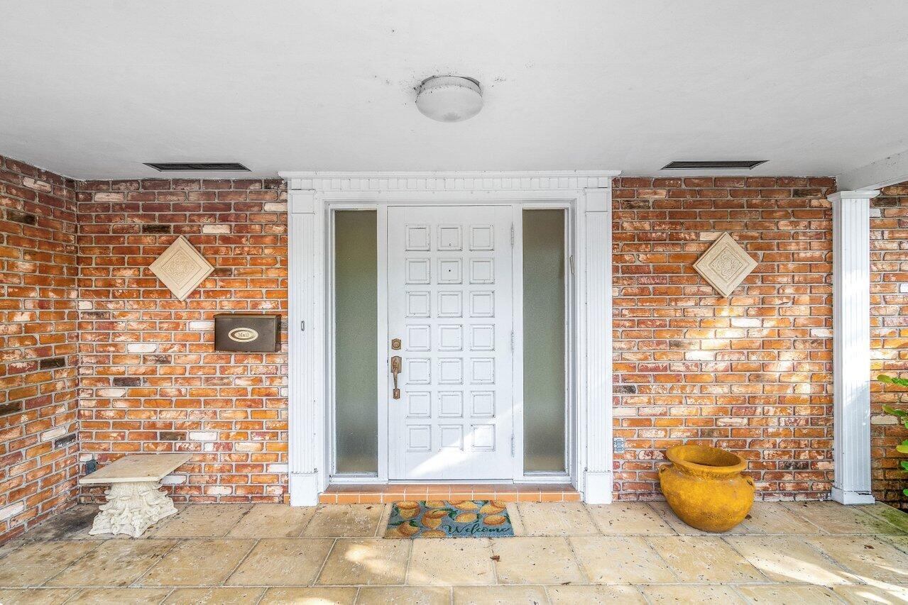 365 NE 3rd Street, Boca Raton