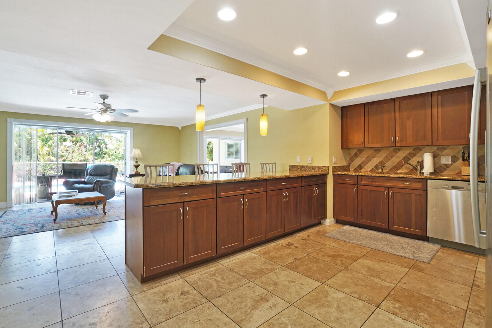 365 NE 3rd Street, Boca Raton