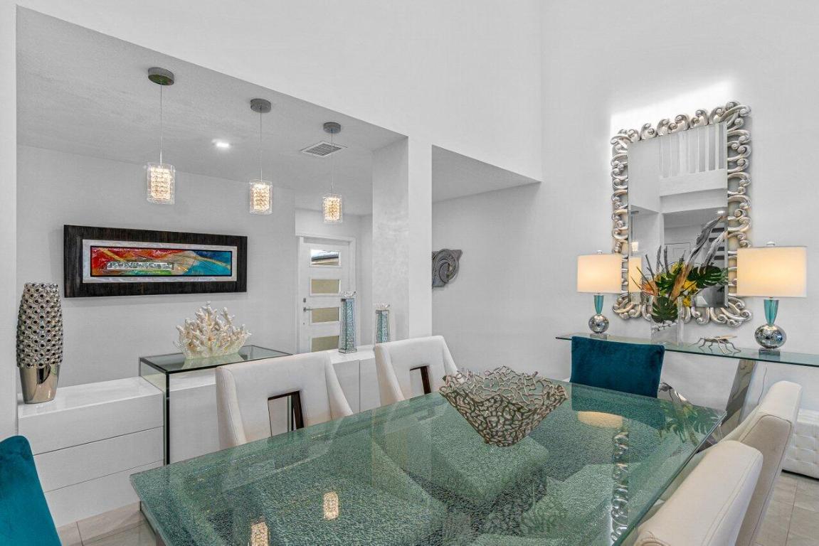 606 Boca Marina Court, Boca Raton