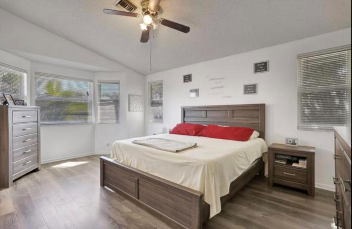 2600 NW 68th Terrace