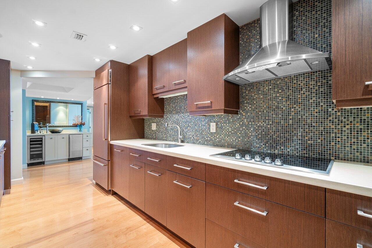 1151 N Fort Lauderdale Beach Boulevard Unit: 10d