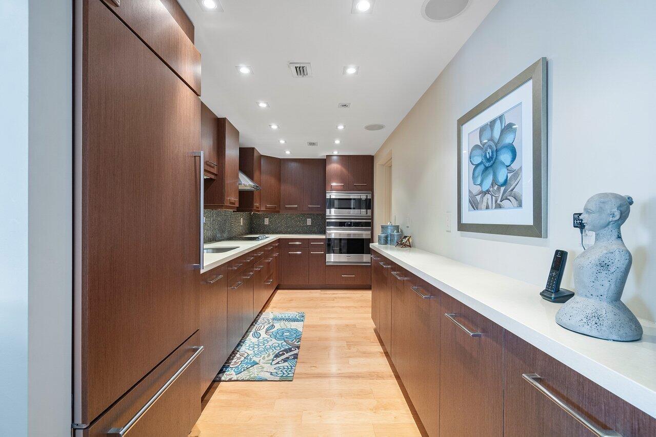 1151 N Fort Lauderdale Beach Boulevard Unit: 10d