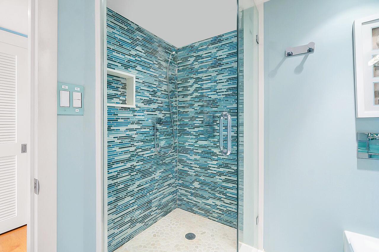 1151 N Fort Lauderdale Beach Boulevard Unit: 10d