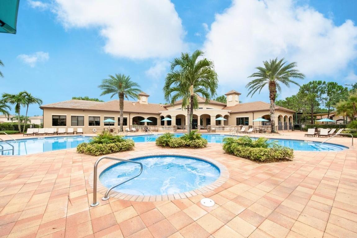 10371 Gentlewood Forest Drive, Boynton Beach