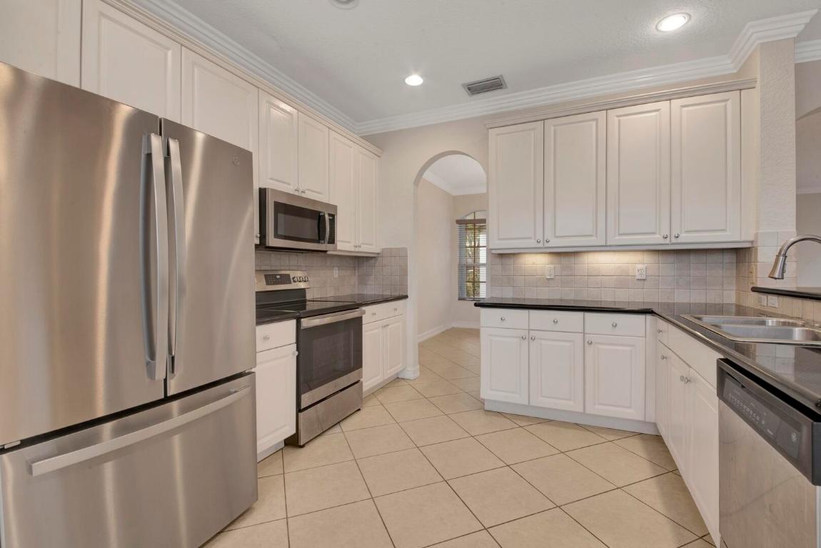 10371 Gentlewood Forest Drive, Boynton Beach