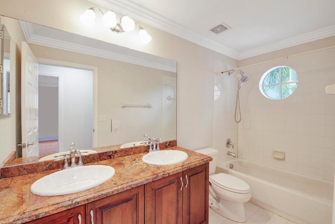 10371 Gentlewood Forest Drive, Boynton Beach