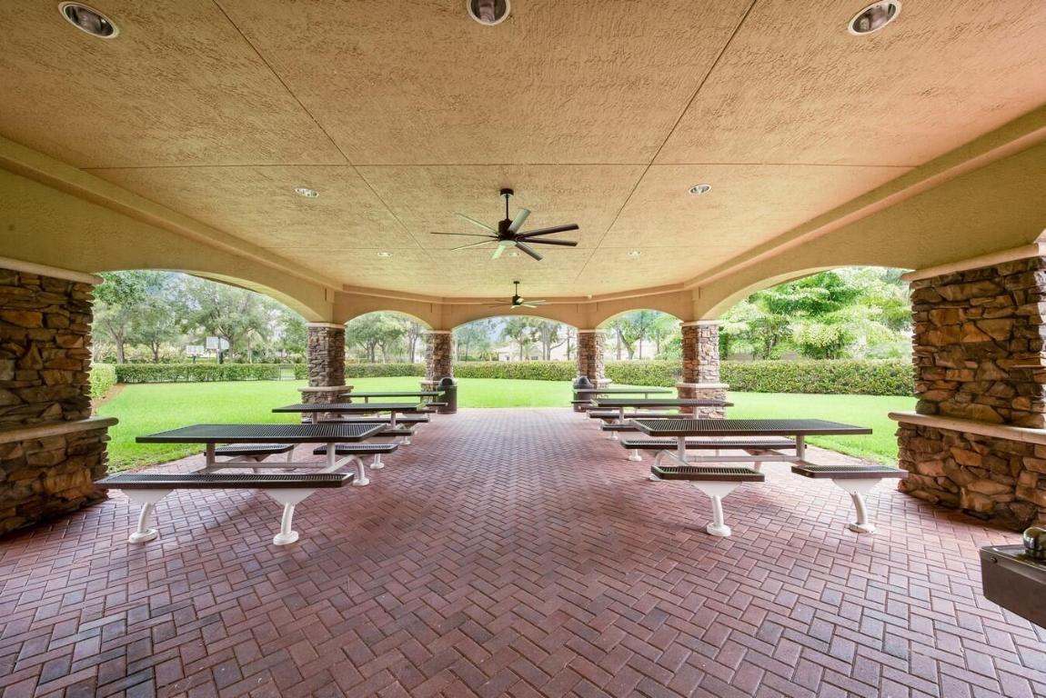 10371 Gentlewood Forest Drive, Boynton Beach