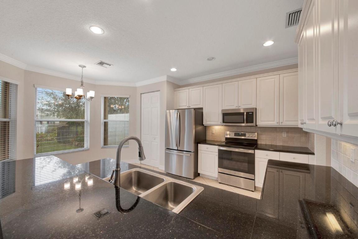 10371 Gentlewood Forest Drive, Boynton Beach