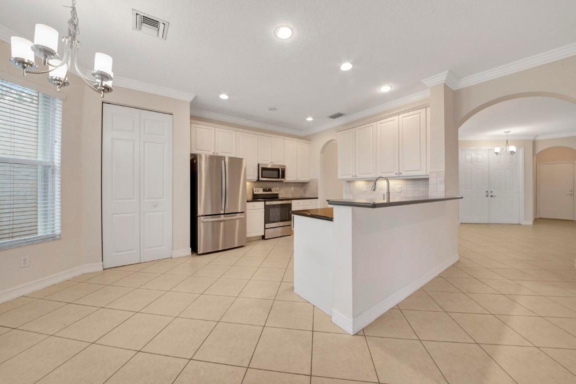 10371 Gentlewood Forest Drive, Boynton Beach