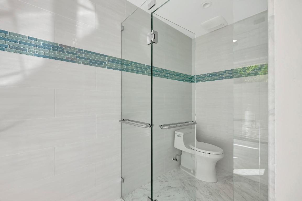 355 Oakview Drive, Delray Beach