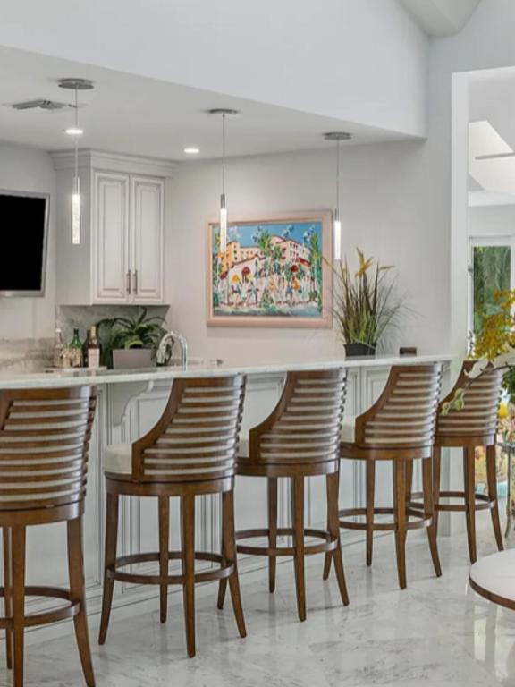 355 Oakview Drive, Delray Beach