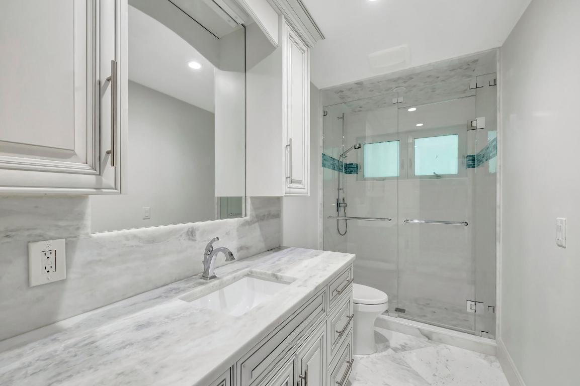 355 Oakview Drive, Delray Beach