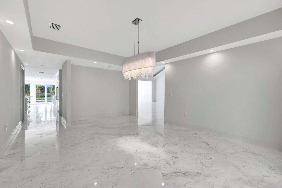 355 Oakview Drive, Delray Beach