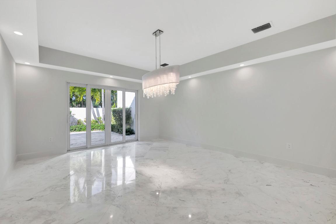 355 Oakview Drive, Delray Beach