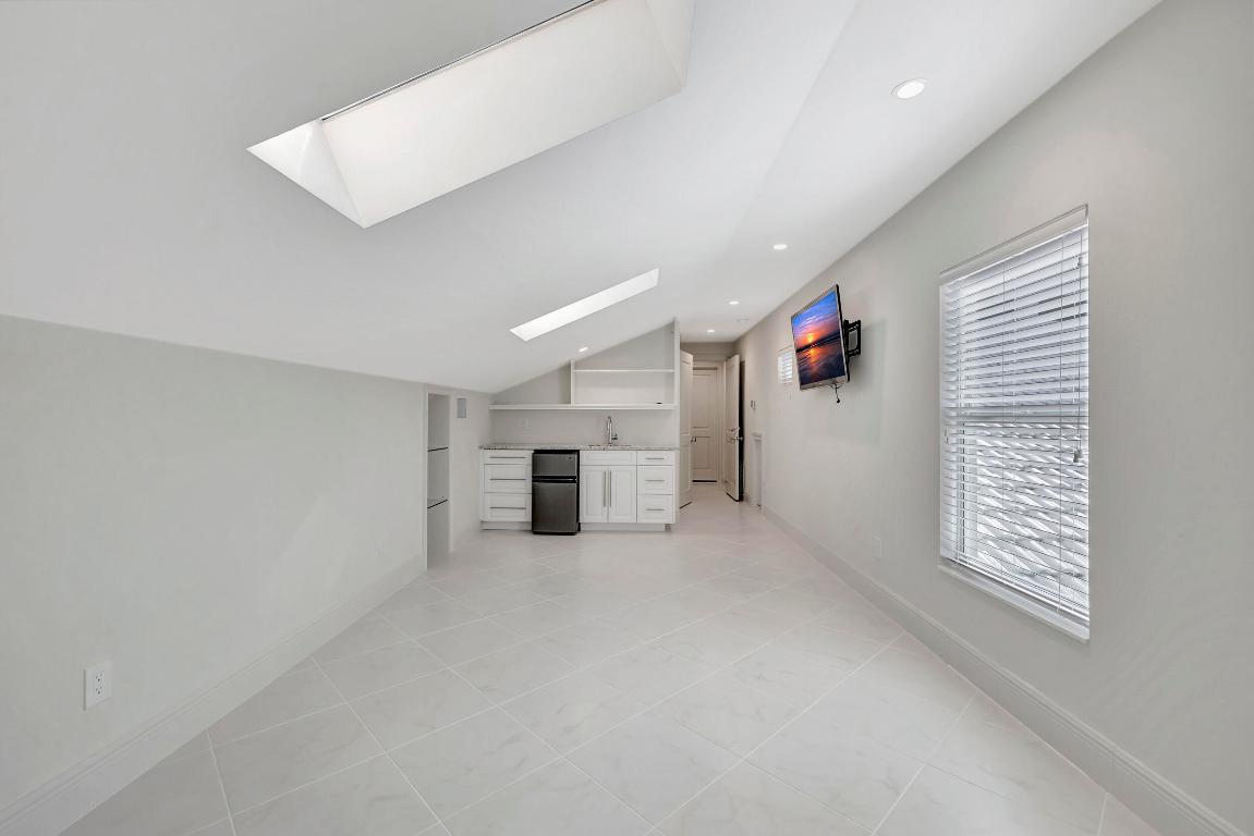 355 Oakview Drive, Delray Beach