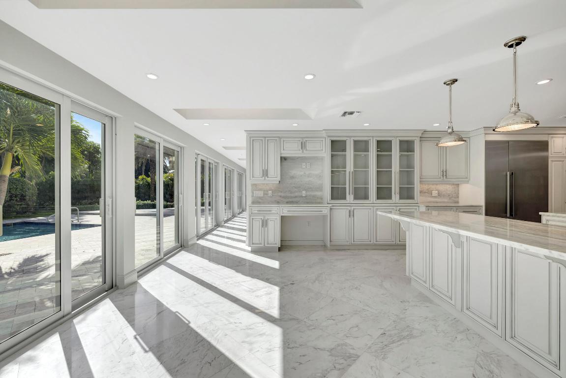 355 Oakview Drive, Delray Beach